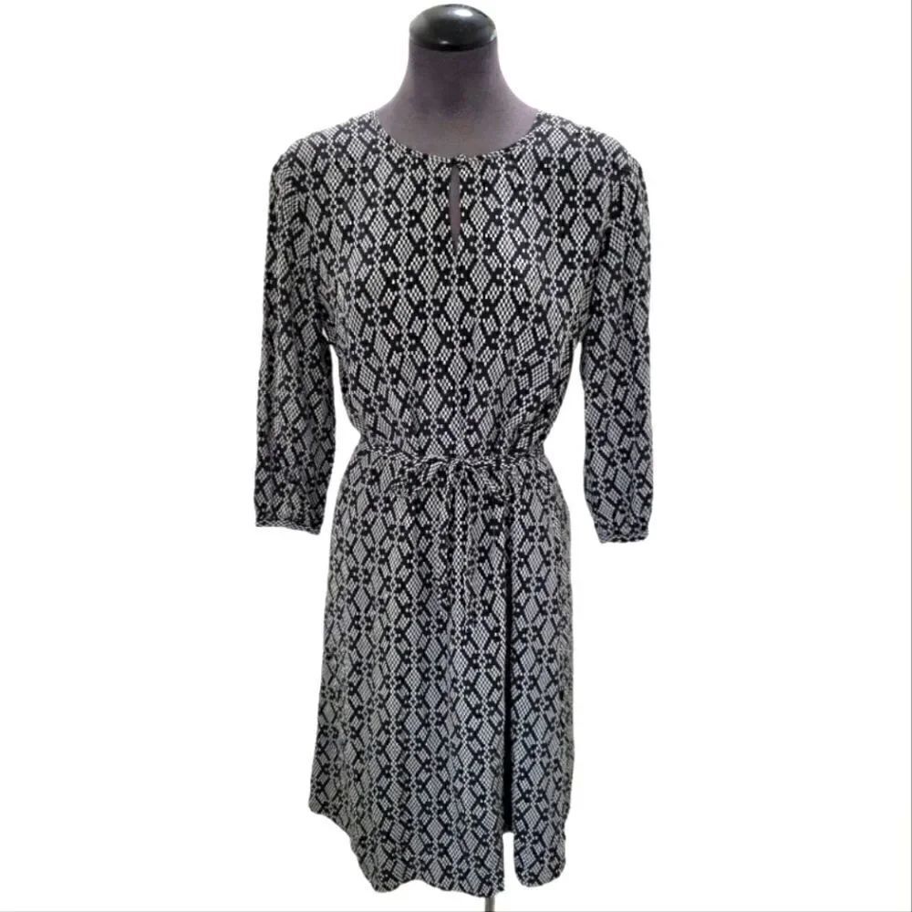 ECโPENDLETONโ100%โSILKย DRESSโBLACKโANDโWHITEโDESIGNโSZ.12P